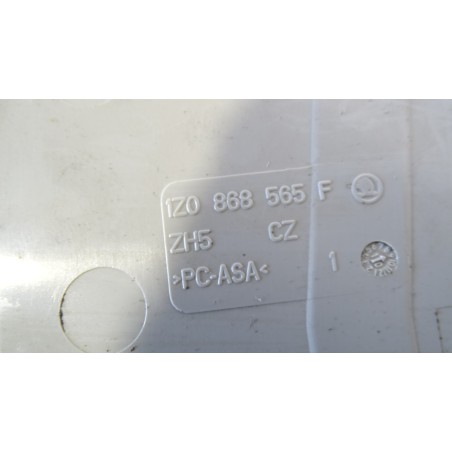 SCHOWEK SKODA FABIA II 1.2 1Z0868565F