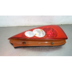 LAMPA PRAWA TYLNA MAZDA 5 I 2.0 