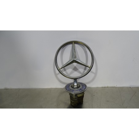 EMBLEMAT MERCEDES W202 