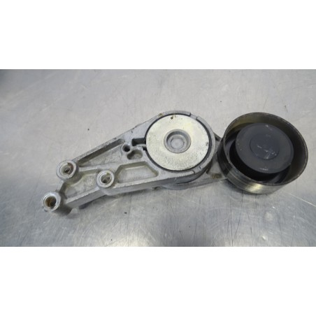 NAPINACZ PASKA AUDI A4 B6 2.0 E0311A110440