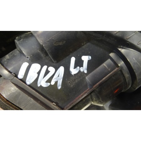 LAMPA LEWA TYLNA SEAT IBIZA III 1.4 6L6945095A