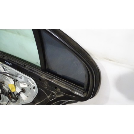 DRZWI PRAWY TYŁ SKODA SUPERB I 1.9TDI  9910