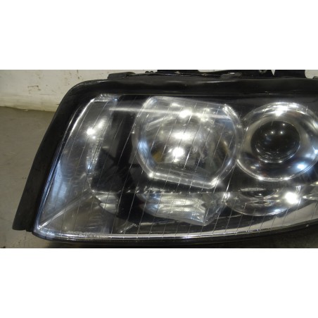 LAMPA LEWA PRZEDNIA AUDI A4 B6 1.9 