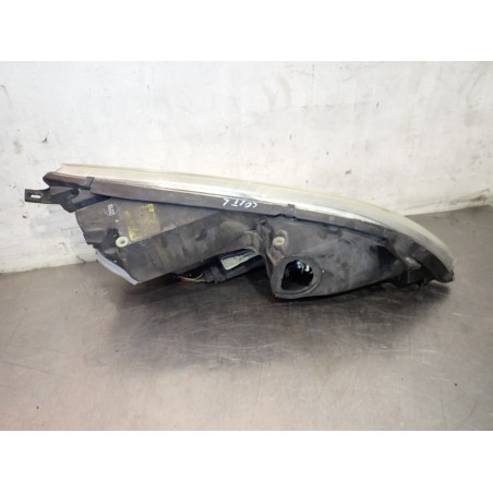 LAMPA LEWA PRZEDNIA MITSUBISHI COLT CZ3 1.3 