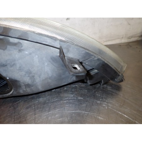 LAMPA LEWA PRZEDNIA MITSUBISHI COLT CZ3 1.3 