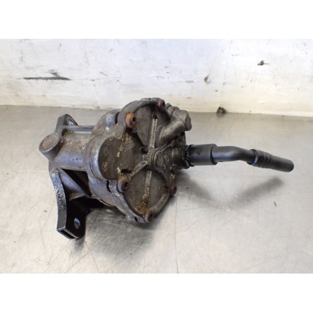 VACUM POMPA VOLKSWAGEN T4 2.4D 074145100A