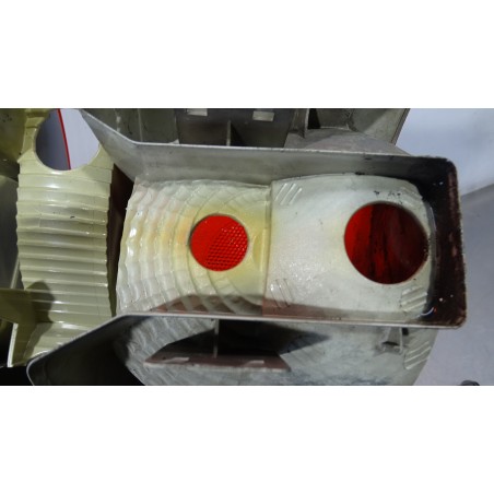 LAMPA LEWA TYLNA VOLKSWAGEN TOURAN I 1.9 