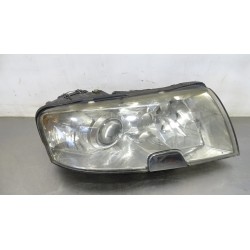 LAMPA PRAWA PRZEDNIA XENON SKODA SUPERB I 1.9TDI