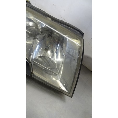 LAMPA PRAWA PRZEDNIA XENON SKODA SUPERB I 1.9TDI