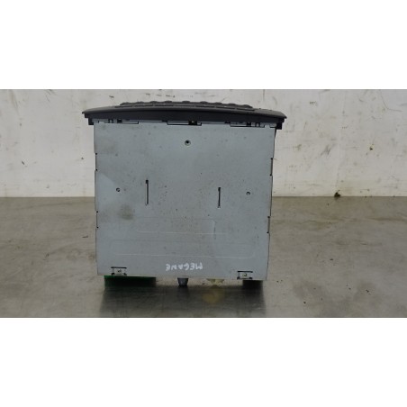 RADIO RENAULT  MEGANE 2.0 8200074339