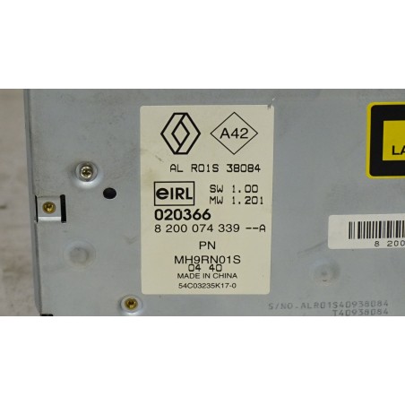RADIO RENAULT  MEGANE 2.0 8200074339
