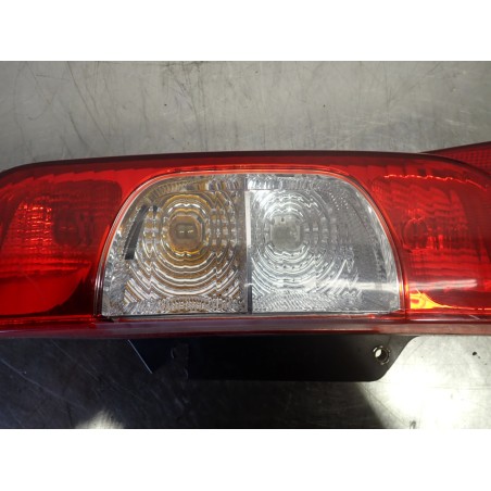 LAMPA PRAWA TYLNA CITROEN NEMO 1.4HDI 