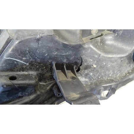 GP - LAMPA PRAWA PRZEDNIA TOYOTA AYGO II LIFT 