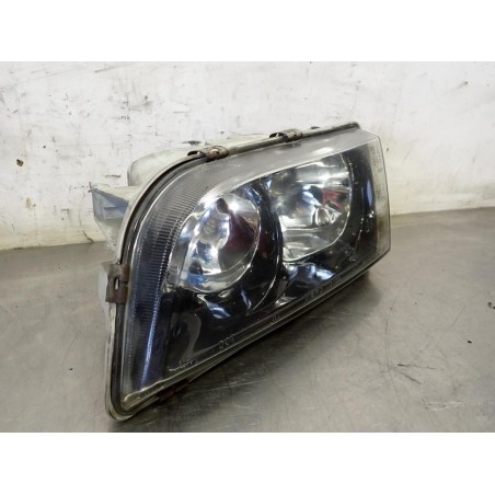 LAMPA LEWA PRZEDNIA VOLVO V40 I LIFT 1.9 773-1117L-LHD