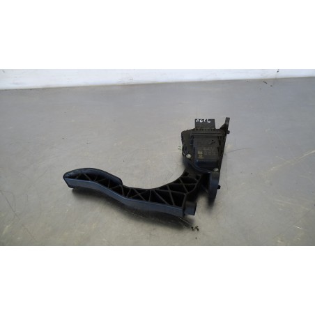 POTENCJOMETR GAZU AUDI A6 C6 2.7TDI 4F1721523B