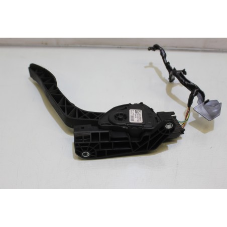 POTENCJOMETR GAZU FORD FIESTA MK6 1.4TDCI