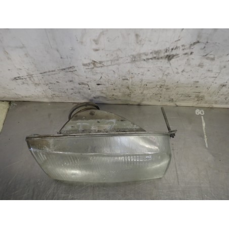 LAMPA PRAWA PRZEDNIA VOLKSWAGEN T4 TRANSPORTER 1.9 