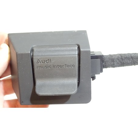 GNIAZDO MULTIMEDIÓW PRZEWÓD USB AUDI A6 C7 