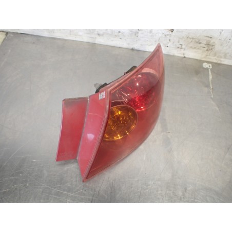 LAMPA PRAWA TYLNA MAZDA 3 1.6 