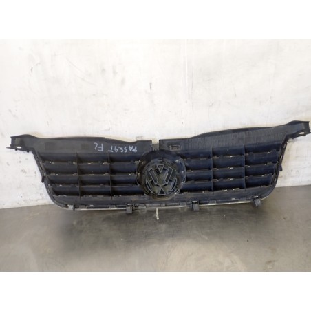 GRILL ATRAPA VOLKSWAGEN PASSAT B5 FL 1.9 3B0853651L