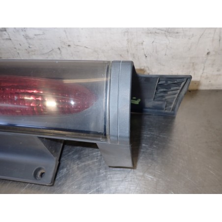 LAMPA PRAWA TYLNA RENAULT TRAFIC II 1.9 