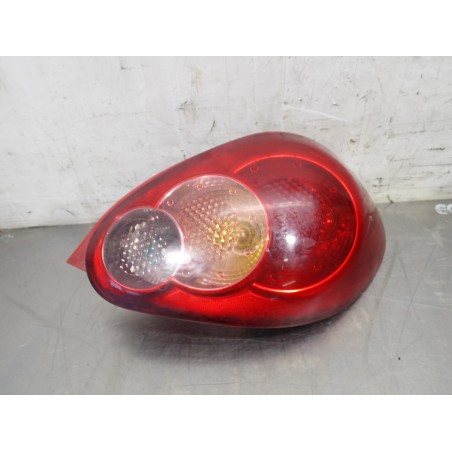 LAMPA PRAWA TYLNA TOYOTA AYGO I 1.0 