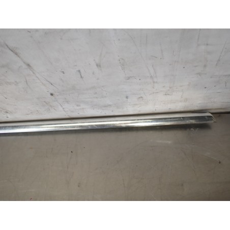 LISTWA ZGARNIAJĄCA PRAWY PRZÓD OPEL INSIGNIA A LIFT 22834289