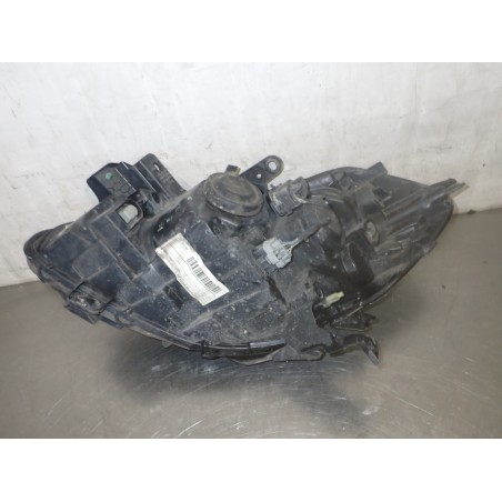 LAMPA PRAWA PRZEDNIA RENAULT CLIO III LIFT 1.5  8200892495