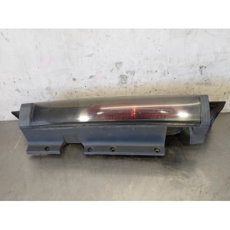 LAMPA PRAWA TYLNA RENAULT TRAFIC II 1.9 