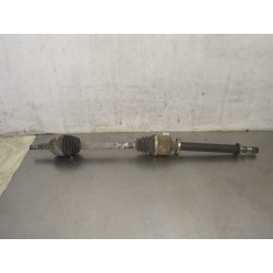 PÓŁOŚ PRAWA RENAULT CLIO III LIFT 1.5  8200499586