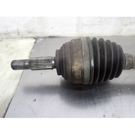 PÓŁOŚ LEWA RENAULT CLIO III LIFT 1.5  8200499585
