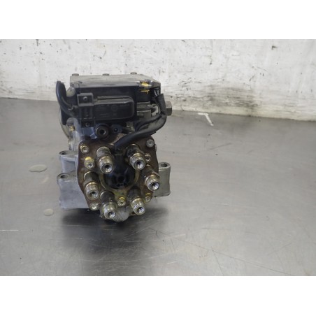 POMPA WTRYSKOWA AUDI A6 C5 2.5 059130106DX