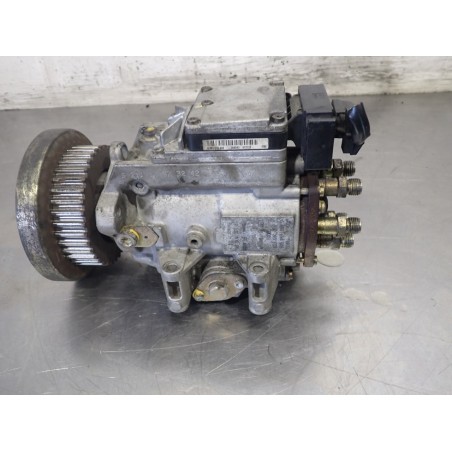 POMPA WTRYSKOWA AUDI A6 C5 2.5 059130106DX