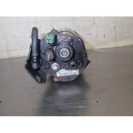 POMPA WTRYSKOWA RENAULT CLIO III LIFT 1.5  9303Z113  8200707450    8200057225