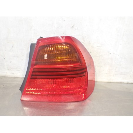 LAMPA PRAWA TYLNA BMW E90 320I 6937458