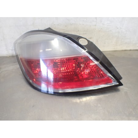 LAMPA LEWA TYLNA OPEL ASTRA H 1.7CDTI 