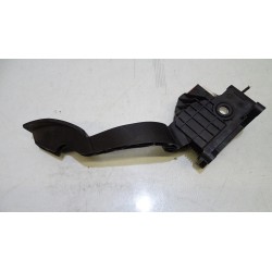 POTENCJOMETR GAZU OPEL CORSA D 1.4 55702020