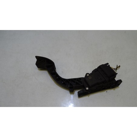 POTENCJOMETR GAZU FORD FOCUS MK2 1.8TDCI 4M51-9F836-AH