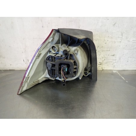 LAMPA PRAWA TYLNA VOLKSWAGEN GOLF V 1.9TDI 1K6945096G