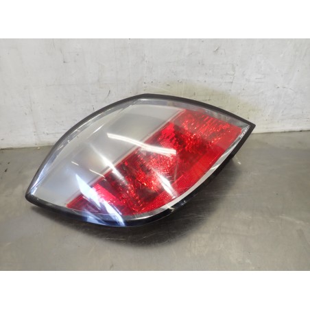 LAMPA LEWA TYLNA OPEL ASTRA H 1.7CDTI 