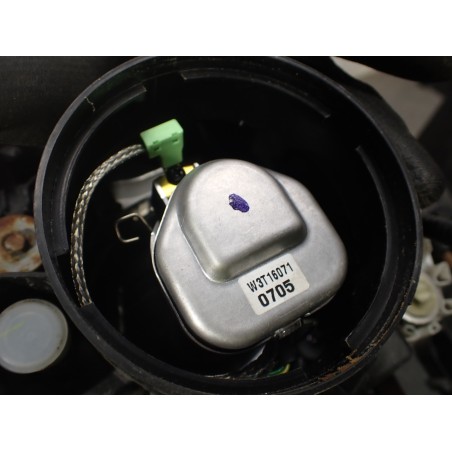 LAMPA LEWA PRZEDNIA XENON SUZUKI GRAND VITARA II 1.9