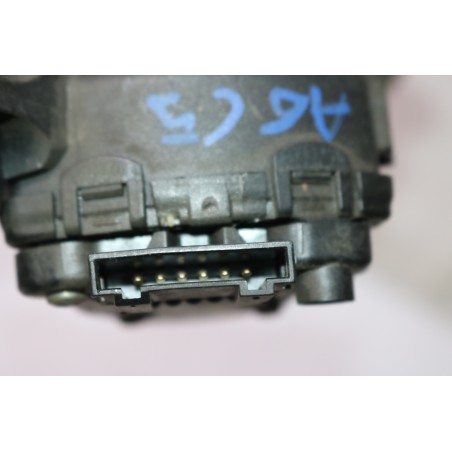 POTENCJOMETR GAZU AUDI A6 C5 8E2721523