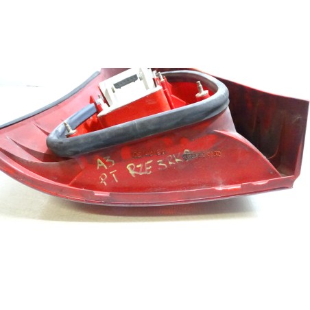 LAMPA PRAWA TYLNA AUDI A3 1.6 8L0945096