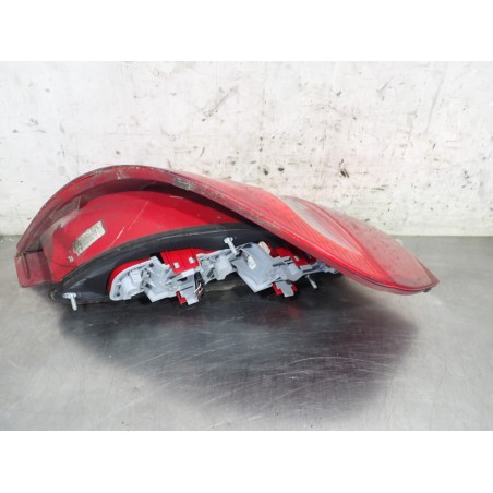 LAMPA PRAWA TYLNA MERCEDES-BENZ W169 A150 1.5 