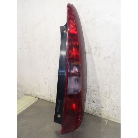 LAMPA PRAWA TYLNA MITSUBISHI COLT VI Z30 95.02.14.RH