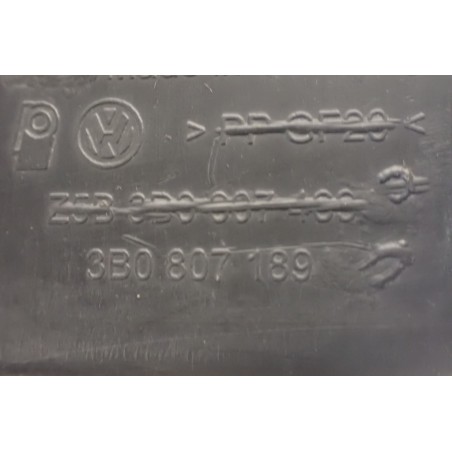 BELKA POD ZDERZAK PRZEDNI VOLKSWAGEN PASSAT B5 FL 1.9 3B0807189