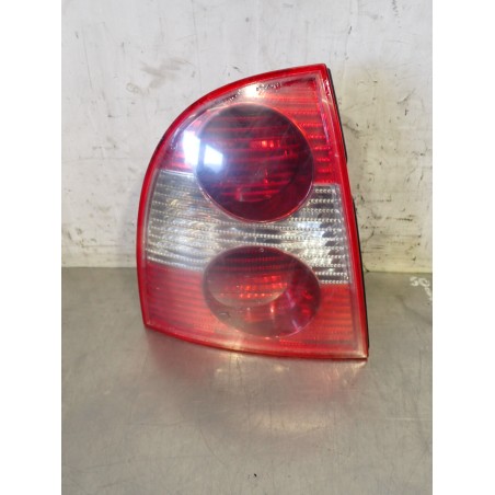 LAMPA LEWA TYLNA VOLKSWAGEN PASSAT B5 FL 1.9 