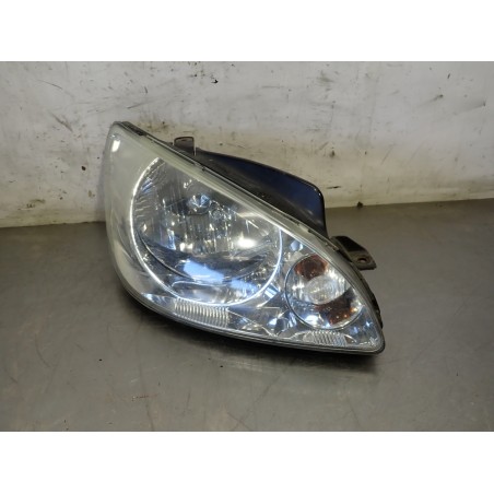 LAMPA PRAWA PRZEDNIA HYUNADI GETZ LIFT 1.1 92102-1C500