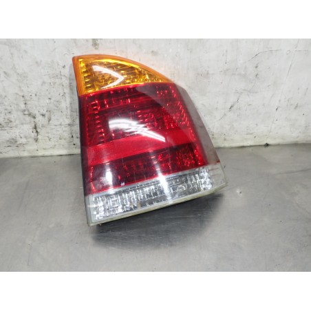 LAMPA PRAWA TYLNA OPEL VECTRA C 11171610