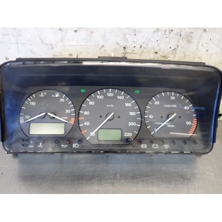 LICZNIK VOLKSWAGEN PASSAT B4  3A0919033R